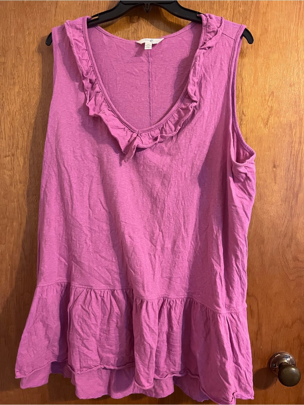 Sleeveless Ruffle V-Neck Top in Magenta and Green